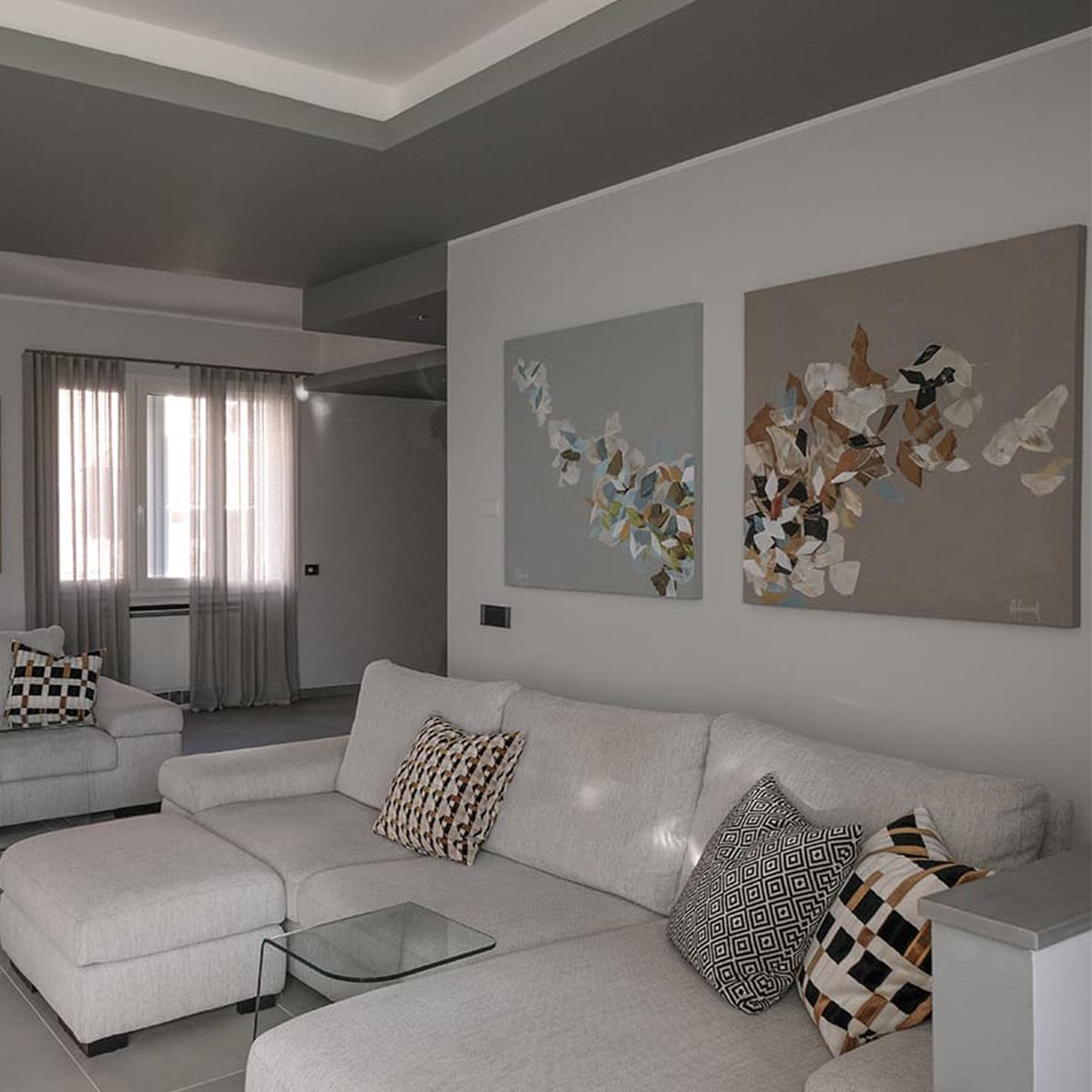 consulenza d_arredo_restyling ambienti_cuscini su misura_quadri d_artista