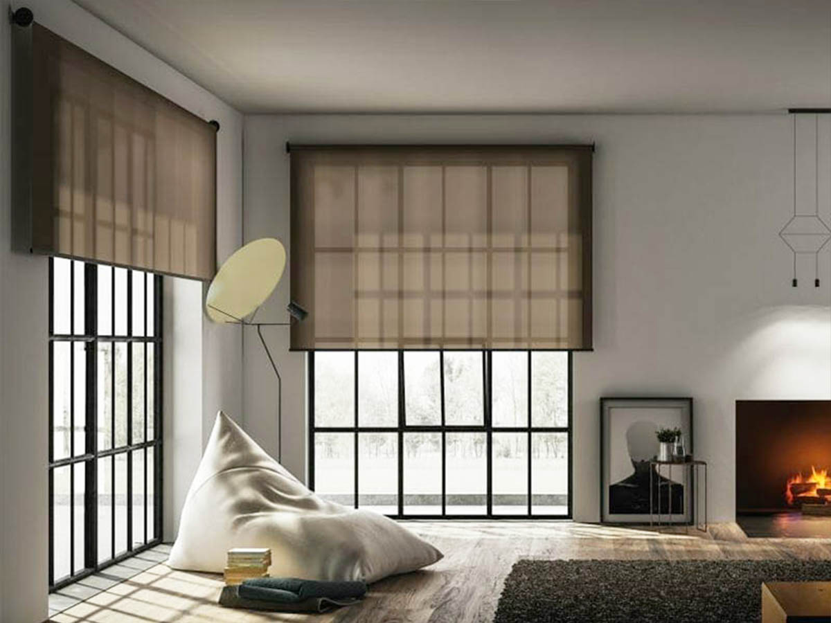 Tende a rullo su misura per interni moderni realizzate da Tappezziere Dell’Orto