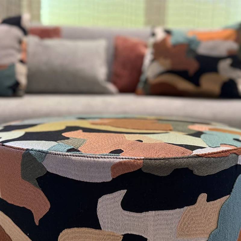alba_pouf design_tessuti colorati