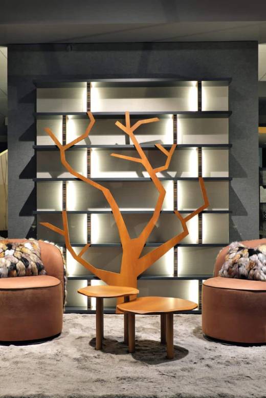 Ambiente living di design realizzato da Tappezziere Dell’Orto con arredi e tessuti su misura