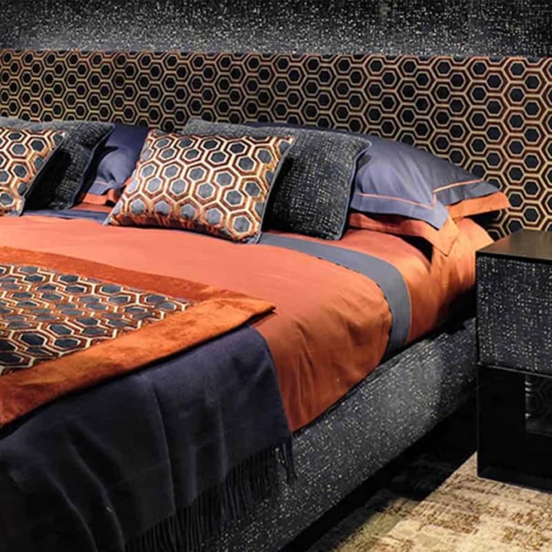 elios_comodino su misura_ in alluminio e tessuto