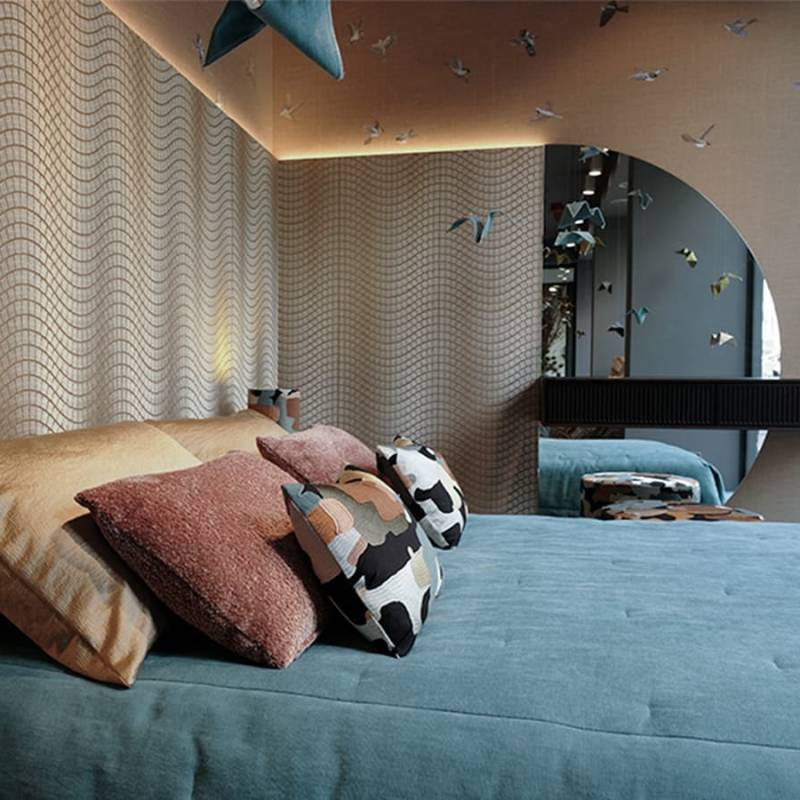 eos_camera da letto design_mobili rivestiti con carta da parati