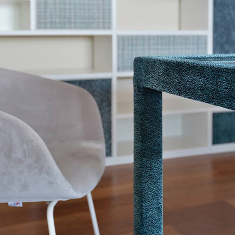 sussurro_tavoli su misura_mobili in tessuto