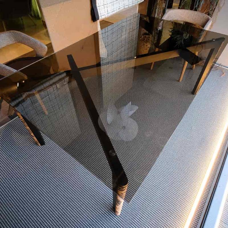 tibetan_tavolo design_progettazione interni_tavoli vetro e legno